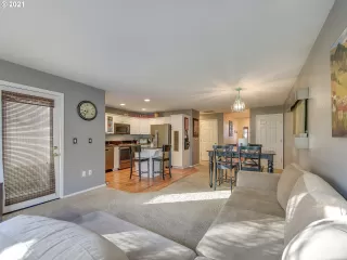 Photo #3: 21163127 Listing 