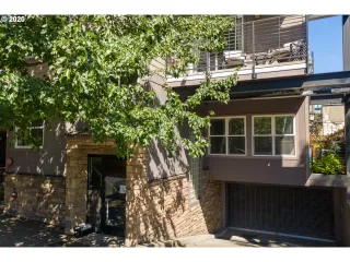 Photo #1: 21163520 Listing