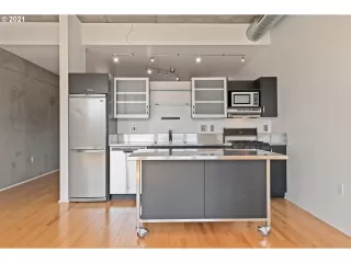 Photo #4: 21163521 Listing 