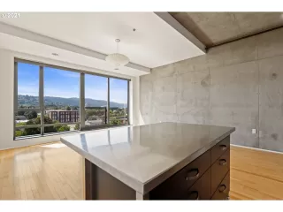 Photo #6: 21163521 Listing 