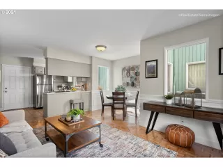 Photo #2: 21163698 Listing 