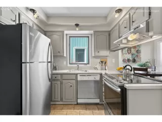 Photo #5: 21163698 Listing 