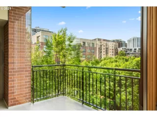 Photo #5: 21163763 Listing 