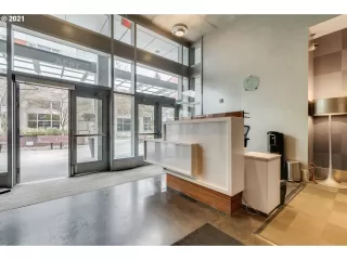 Photo #3: 21163916 Listing