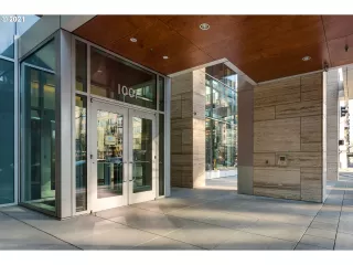 Photo #2: 21163988 Listing