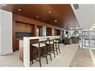 Photo #3: 21163988 Listing