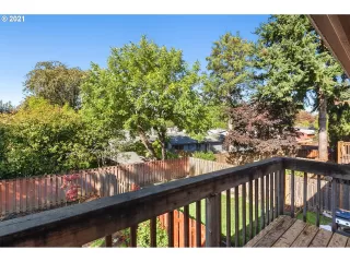 Photo #6: 21164207 Listing