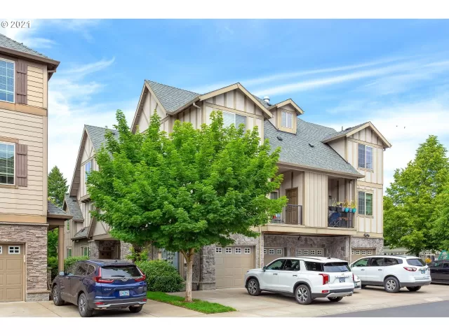 MLS: 21164540 Condo For Sale