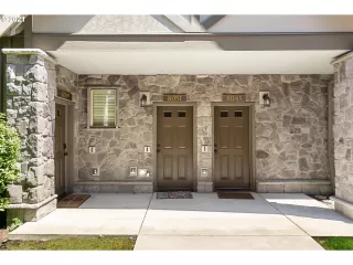 Photo #2: 21164540 Listing