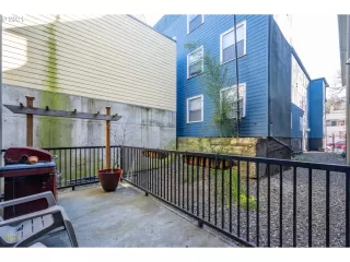 Photo #5: 21164896 Listing 