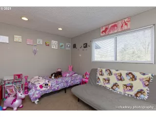 Photo #3: 21165827 Listing