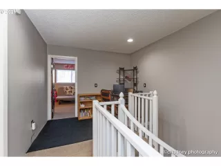 Photo #5: 21165827 Listing