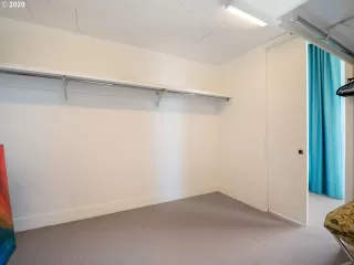 Photo #3: 21166493 Listing