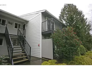 Photo #1: 21166907 Listing