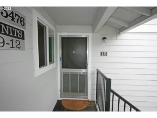 Photo #2: 21166907 Listing