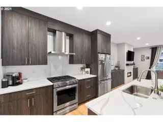 Photo #3: 21167083 Listing 