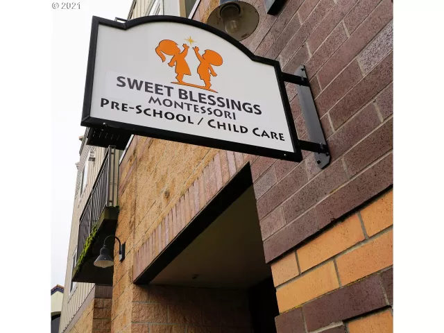 MLS: 21168132 Condo For Sale