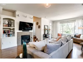 Photo #5: 21168190 Listing