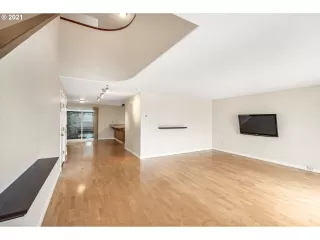 Photo #3: 21169013 Listing 