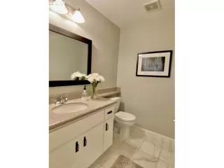 Photo #5: 21169296 Listing