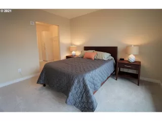 Photo #4: 21169435 Listing 