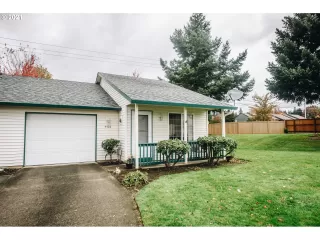 Photo #2: 21171201 Listing