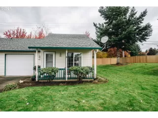 Photo #4: 21171201 Listing