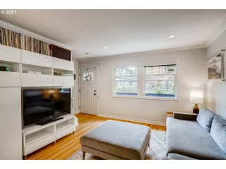 Photo #2: 21171284 Listing 