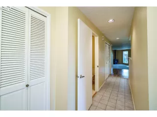 Photo #2: 21171320 Listing