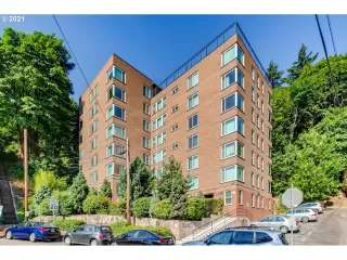 Photo #1: 21172130 Listing 