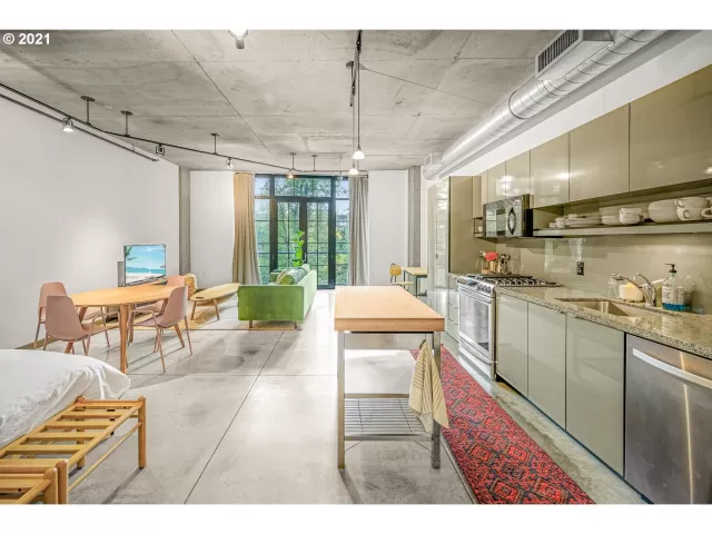 MLS: 21172249 Condo For Sale