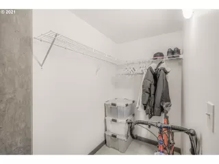 Photo #4: 21172249 Listing