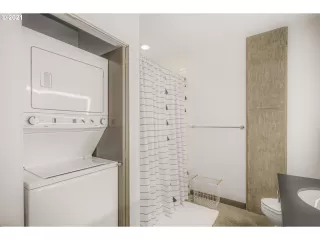 Photo #5: 21172249 Listing