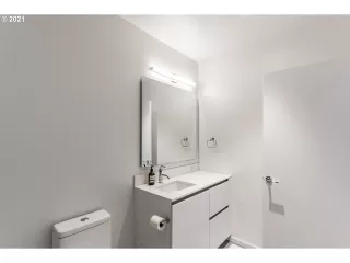 Photo #3: 21172983 Listing 