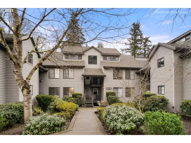 MLS: 21173504 Condo For Sale