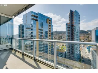 Photo #5: 21173826 Listing 