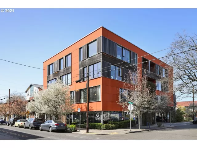 MLS: 21174521 Condo For Sale