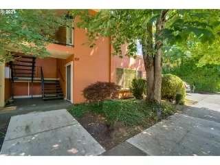 Photo #1: 21175514 Listing