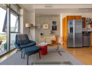 Photo #2: 21175689 Listing