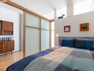 Photo #3: 21175689 Listing