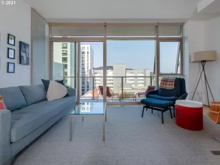 Photo #6: 21175689 Listing