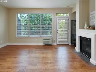 Photo #4: 21177104 Listing