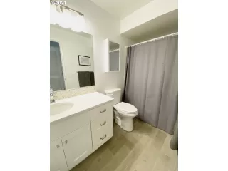 Photo #3: 21177223 Listing