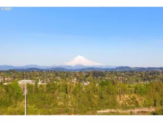 Photo #1: 21178108 Listing