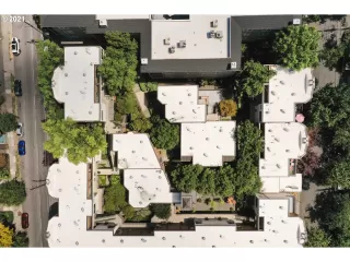 Photo #2: 21178753 Listing