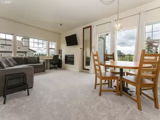 Photo #3: 21179465 Listing