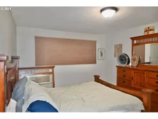 Photo #1: 21180093 Listing 