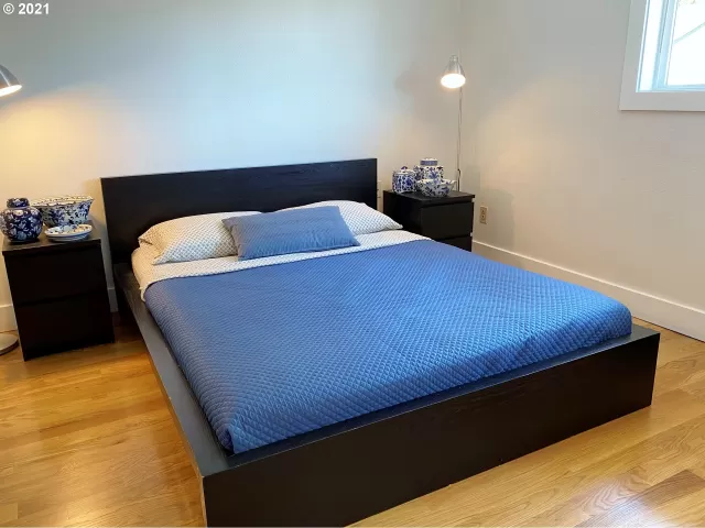 MLS: 21182445 Condo For Sale