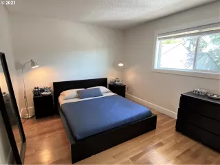 Photo #1: 21182445 Listing