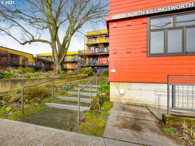 MLS: 21184112 Condo For Sale